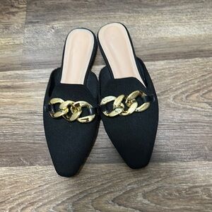 Cucco chain Elegant Black and Gold Women's Mules sz 40/10